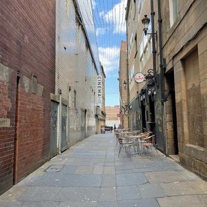 Meet your Posher, Isobel